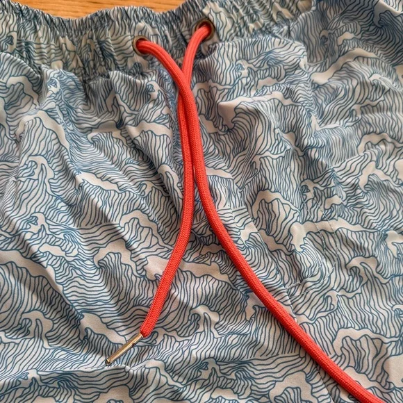 Blue Wave Pattern Men's Swim Shorts Size Large Mossman Australia Brand - Picture 2 of 8